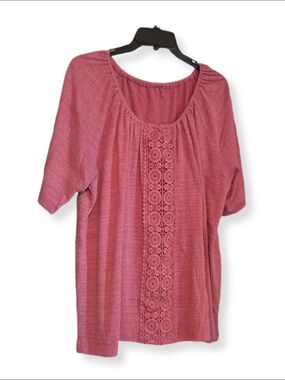Women’s Rose Crochet-Trim Scoop Neck Tunic Top